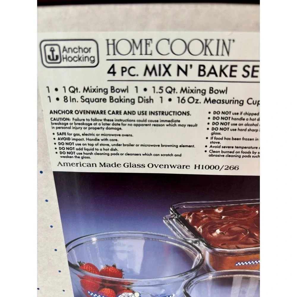 Anchor Hocking Pillsbury Doughboy Mix N Bake Set 4pc Glass Vintage In Box